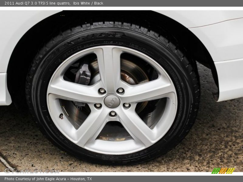 Ibis White / Black 2011 Audi Q7 3.0 TFSI S line quattro