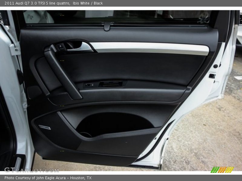 Ibis White / Black 2011 Audi Q7 3.0 TFSI S line quattro