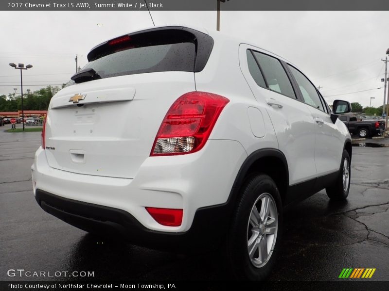 Summit White / Jet Black 2017 Chevrolet Trax LS AWD