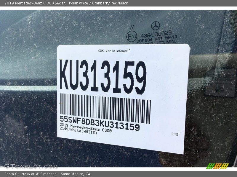 Polar White / Cranberry Red/Black 2019 Mercedes-Benz C 300 Sedan