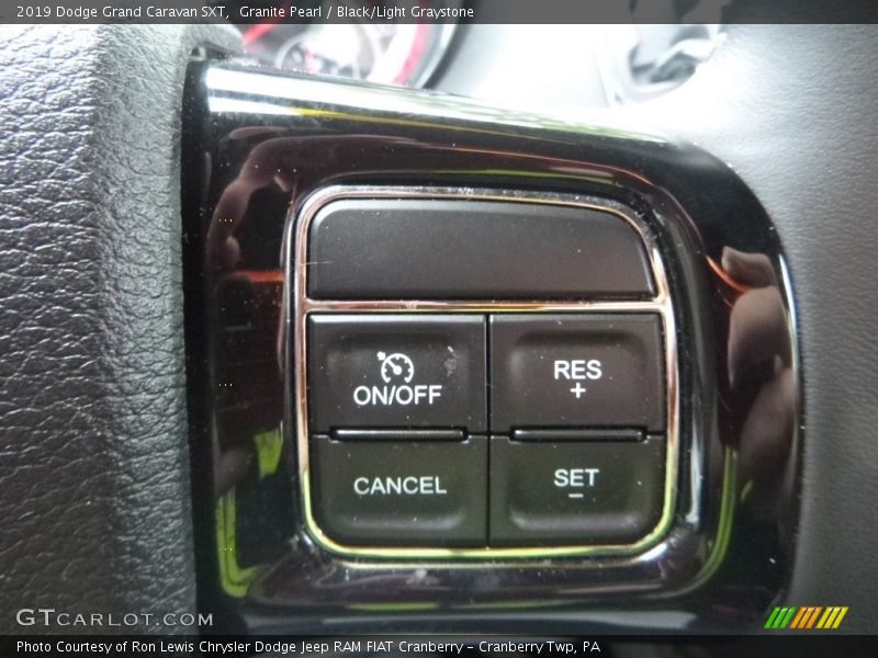 Granite Pearl / Black/Light Graystone 2019 Dodge Grand Caravan SXT