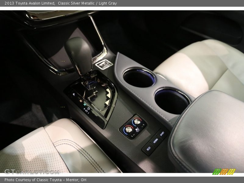 Classic Silver Metallic / Light Gray 2013 Toyota Avalon Limited