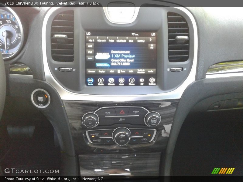 Velvet Red Pearl / Black 2019 Chrysler 300 Touring