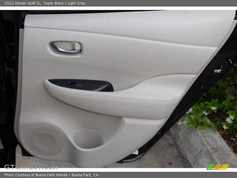 Super Black / Light Gray 2012 Nissan LEAF SL