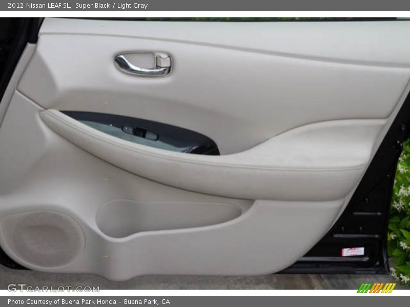 Super Black / Light Gray 2012 Nissan LEAF SL