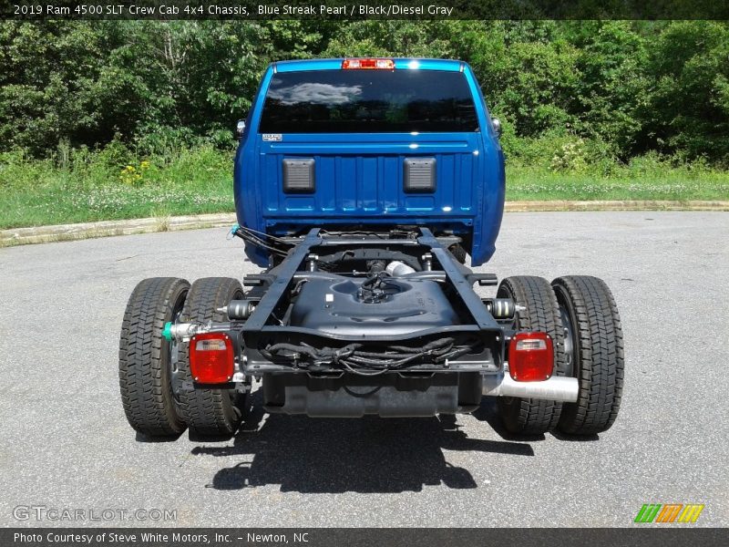 Blue Streak Pearl / Black/Diesel Gray 2019 Ram 4500 SLT Crew Cab 4x4 Chassis