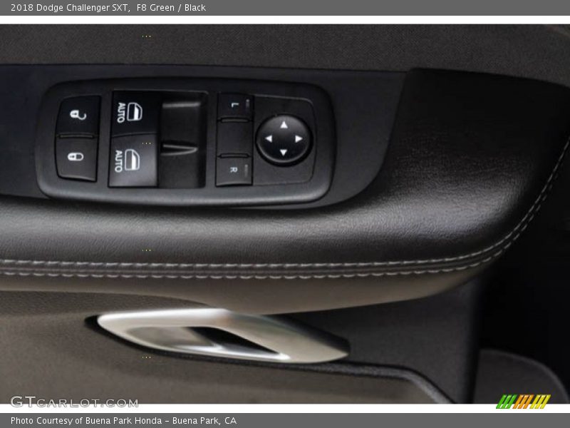 F8 Green / Black 2018 Dodge Challenger SXT