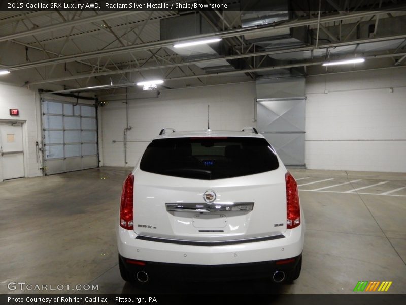 Radiant Silver Metallic / Shale/Brownstone 2015 Cadillac SRX Luxury AWD