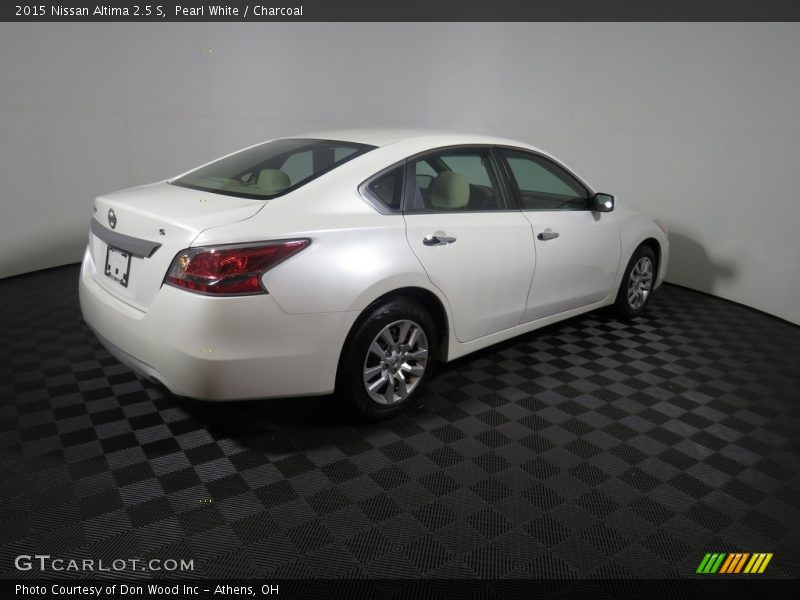 Pearl White / Charcoal 2015 Nissan Altima 2.5 S