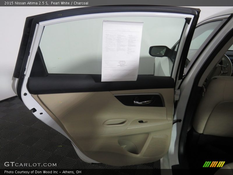 Pearl White / Charcoal 2015 Nissan Altima 2.5 S
