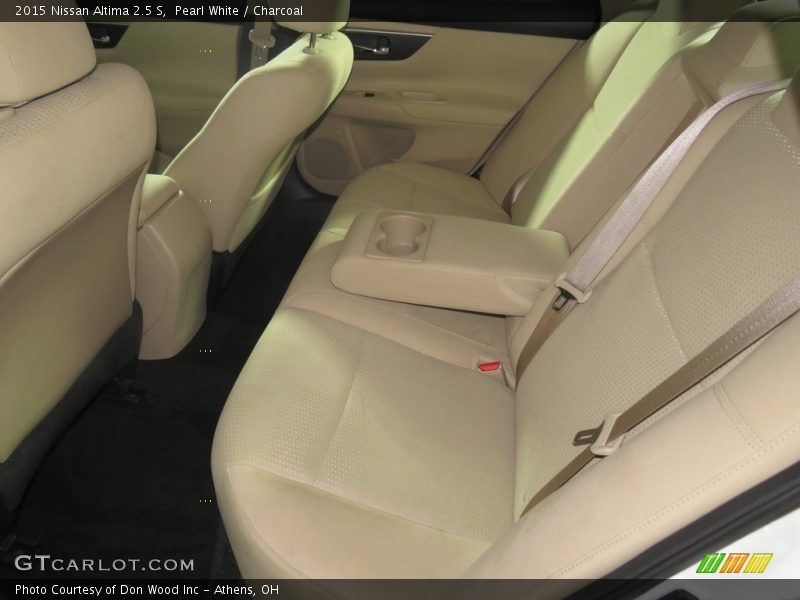 Pearl White / Charcoal 2015 Nissan Altima 2.5 S