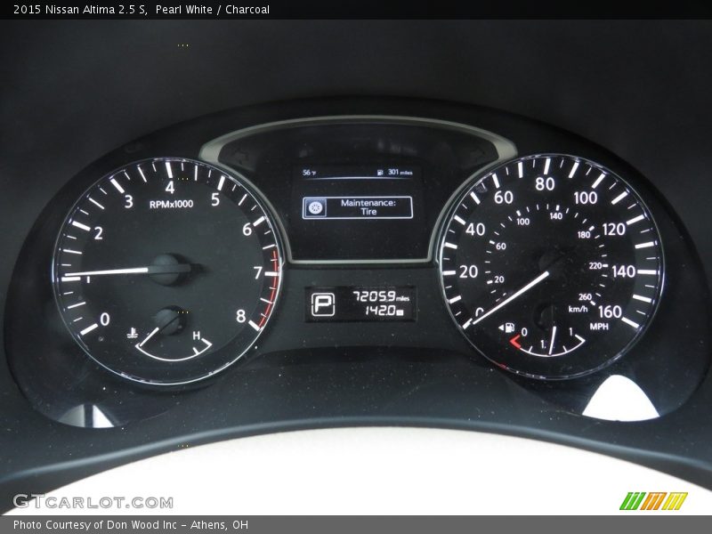 Pearl White / Charcoal 2015 Nissan Altima 2.5 S