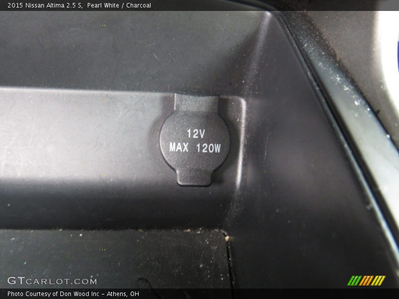 Pearl White / Charcoal 2015 Nissan Altima 2.5 S