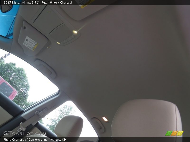 Pearl White / Charcoal 2015 Nissan Altima 2.5 S