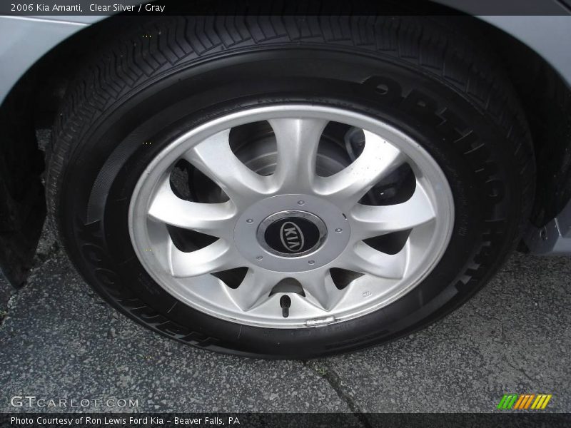 Clear Silver / Gray 2006 Kia Amanti