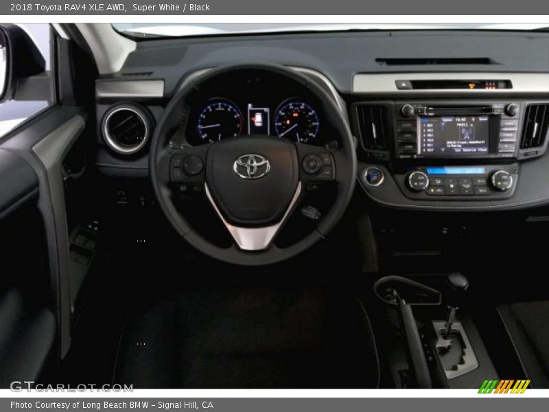Super White / Black 2018 Toyota RAV4 XLE AWD