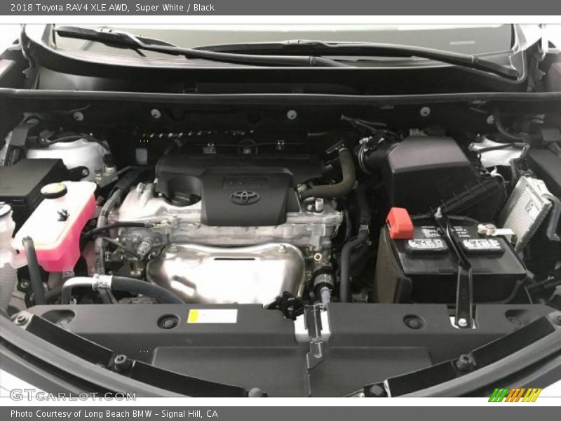 Super White / Black 2018 Toyota RAV4 XLE AWD