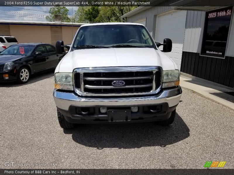 Oxford White / Medium Parchment 2004 Ford F250 Super Duty Lariat SuperCab 4x4
