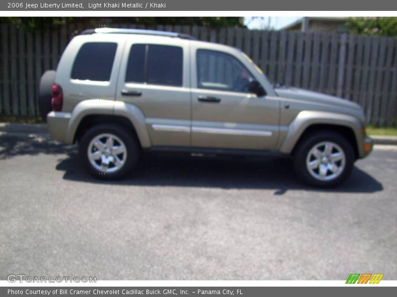 Light Khaki Metallic / Khaki 2006 Jeep Liberty Limited