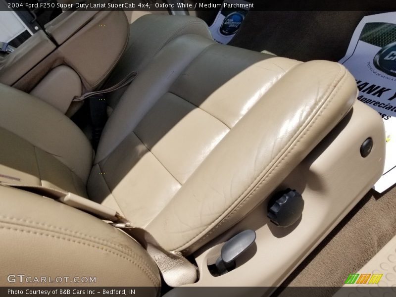 Oxford White / Medium Parchment 2004 Ford F250 Super Duty Lariat SuperCab 4x4