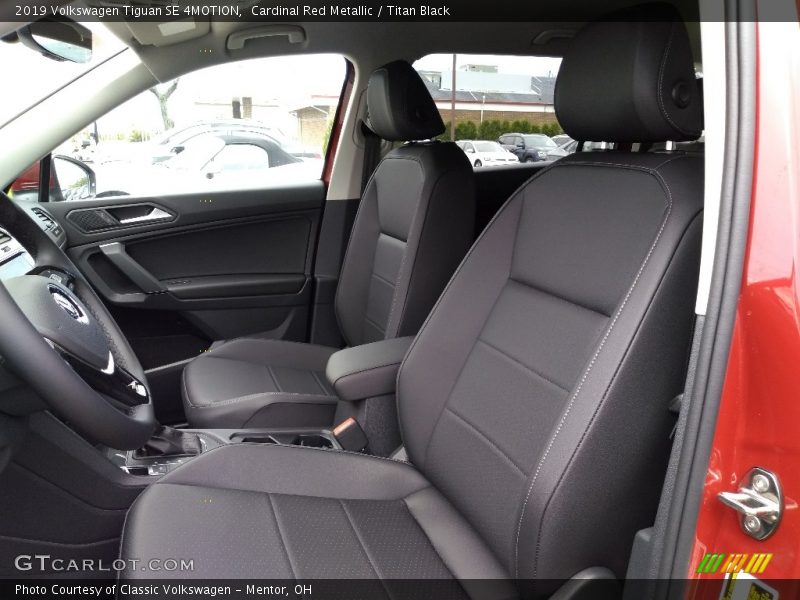 Cardinal Red Metallic / Titan Black 2019 Volkswagen Tiguan SE 4MOTION