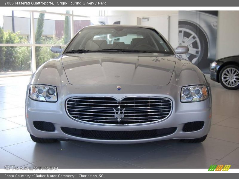 Grigio Touring (Silver) / Nero 2005 Maserati Quattroporte