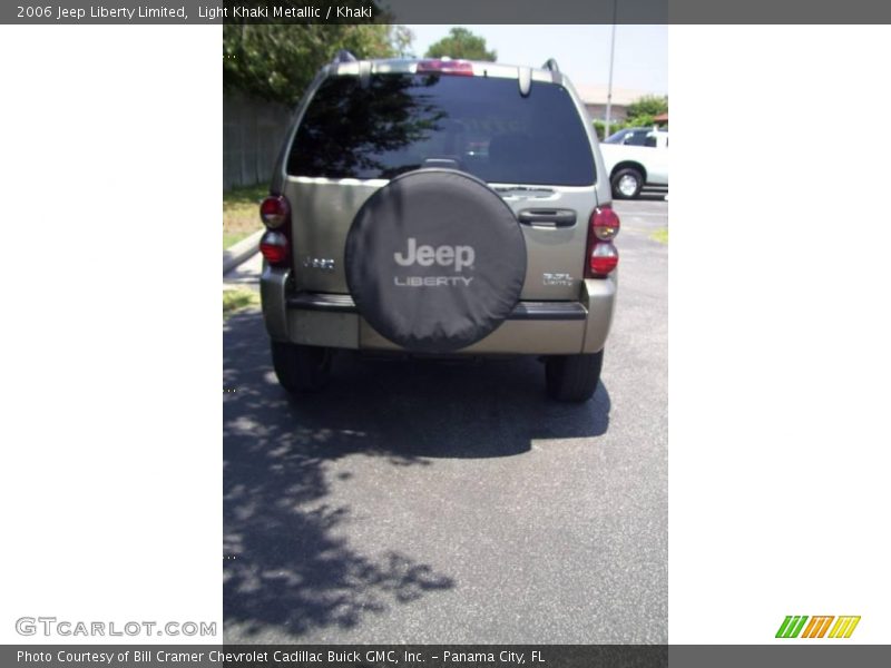 Light Khaki Metallic / Khaki 2006 Jeep Liberty Limited