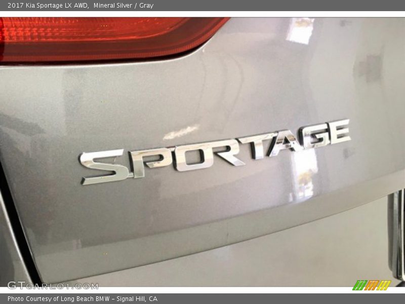 Mineral Silver / Gray 2017 Kia Sportage LX AWD