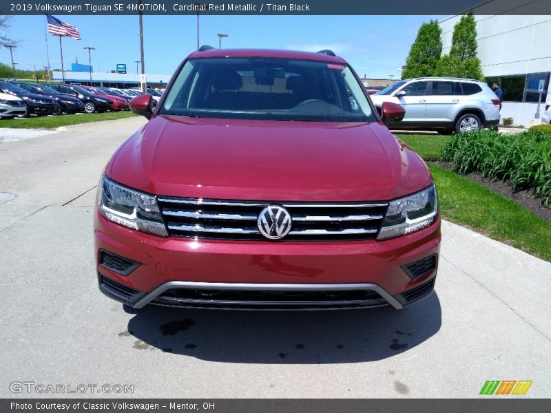 Cardinal Red Metallic / Titan Black 2019 Volkswagen Tiguan SE 4MOTION