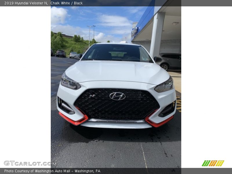 Chalk White / Black 2019 Hyundai Veloster N