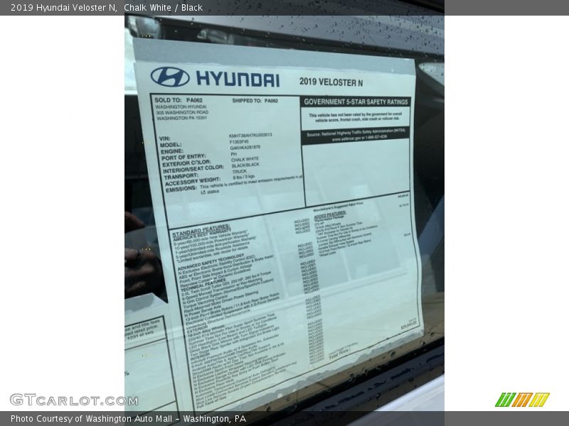Chalk White / Black 2019 Hyundai Veloster N