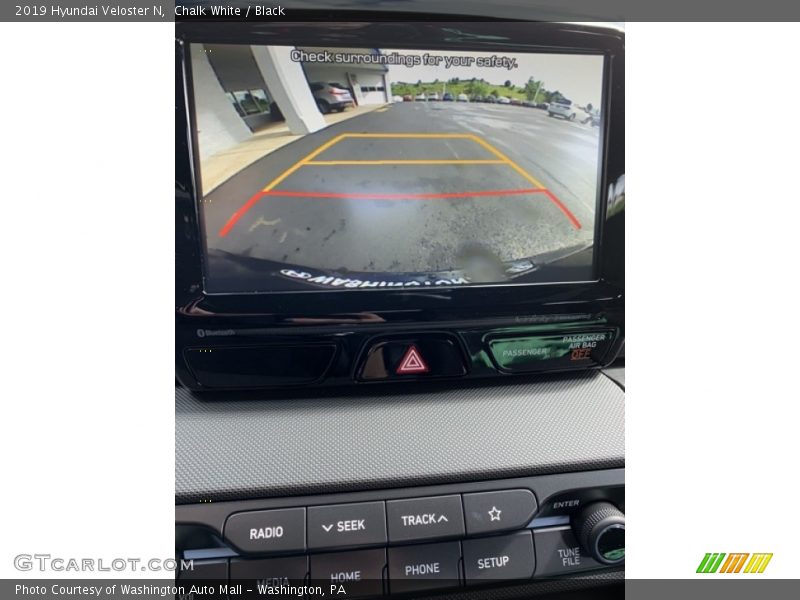 Chalk White / Black 2019 Hyundai Veloster N
