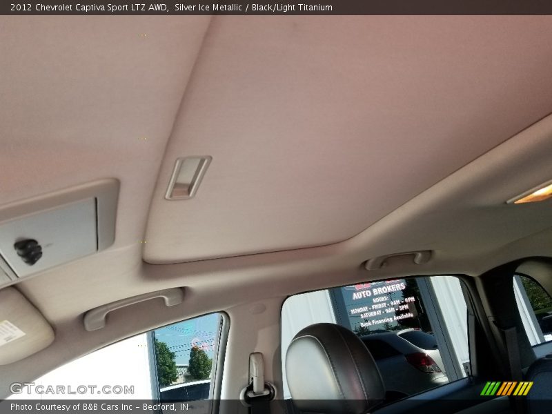 Silver Ice Metallic / Black/Light Titanium 2012 Chevrolet Captiva Sport LTZ AWD