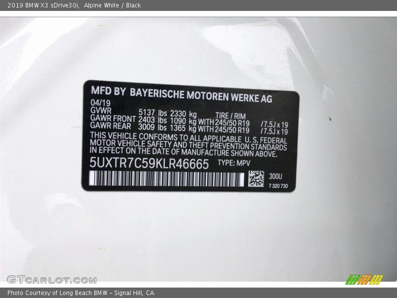 Alpine White / Black 2019 BMW X3 sDrive30i
