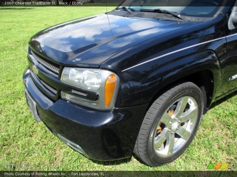 Black / Ebony 2007 Chevrolet TrailBlazer SS