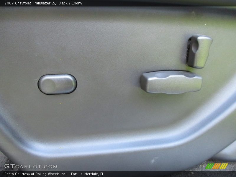 Black / Ebony 2007 Chevrolet TrailBlazer SS