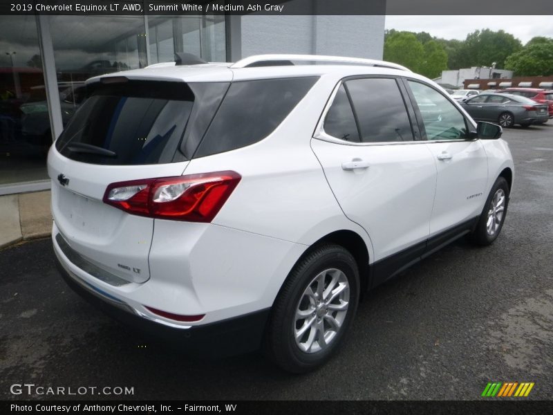 Summit White / Medium Ash Gray 2019 Chevrolet Equinox LT AWD