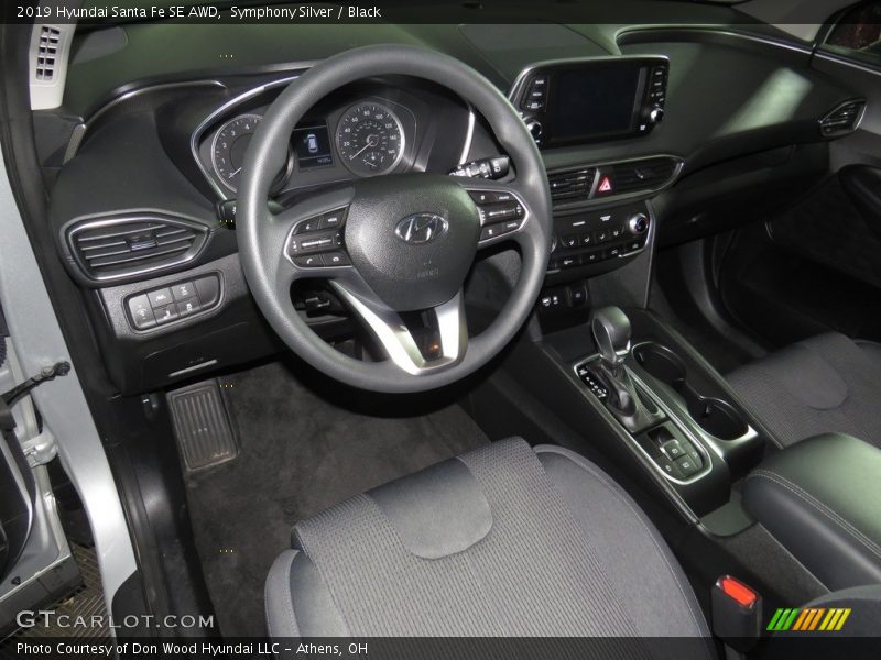 Symphony Silver / Black 2019 Hyundai Santa Fe SE AWD