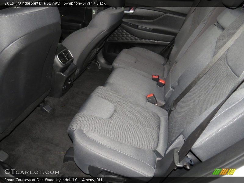 Symphony Silver / Black 2019 Hyundai Santa Fe SE AWD