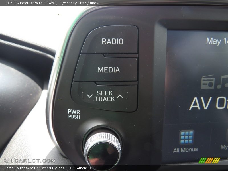 Symphony Silver / Black 2019 Hyundai Santa Fe SE AWD