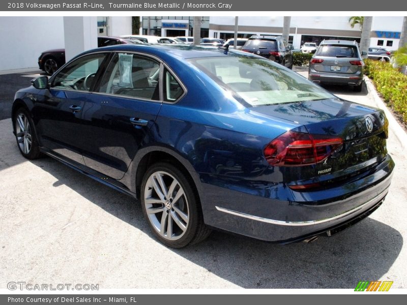 Tourmaline Blue Metallic / Moonrock Gray 2018 Volkswagen Passat R-Line