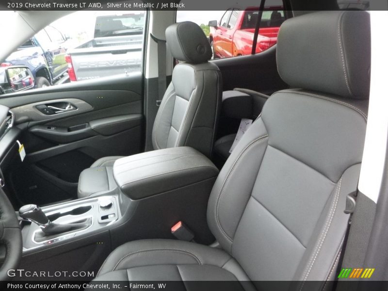 Silver Ice Metallic / Jet Black 2019 Chevrolet Traverse LT AWD