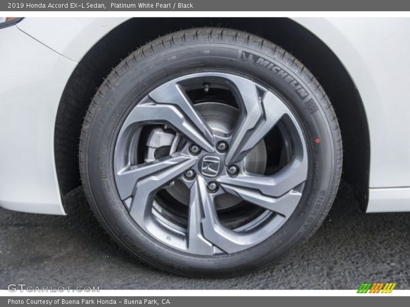 Platinum White Pearl / Black 2019 Honda Accord EX-L Sedan