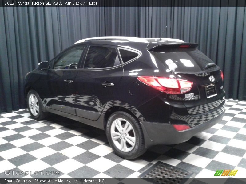 Ash Black / Taupe 2013 Hyundai Tucson GLS AWD