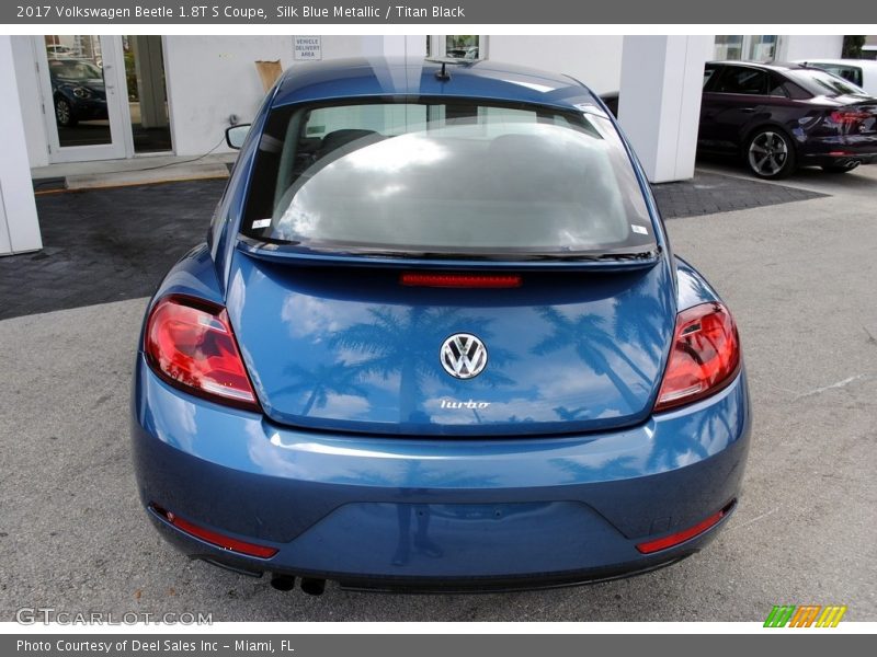 Silk Blue Metallic / Titan Black 2017 Volkswagen Beetle 1.8T S Coupe