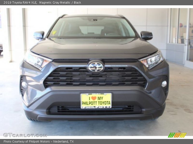 Magnetic Gray Metallic / Black 2019 Toyota RAV4 XLE