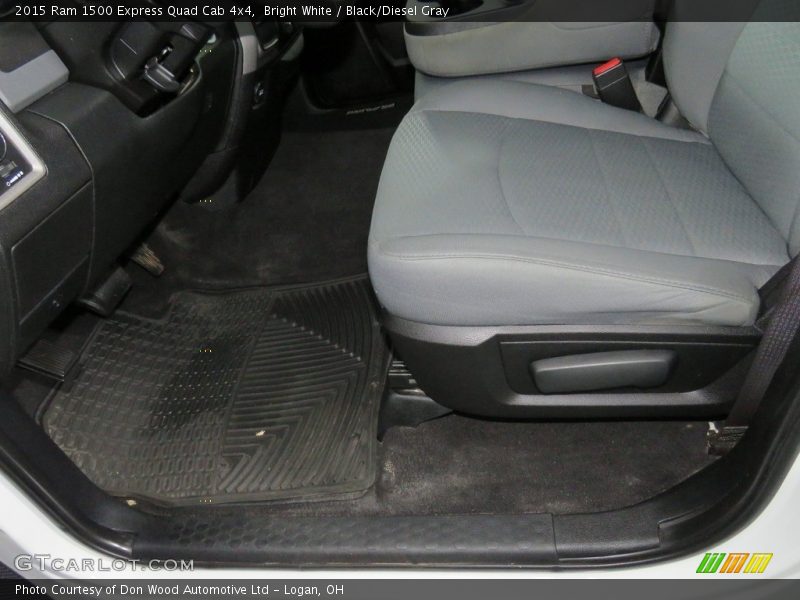 Bright White / Black/Diesel Gray 2015 Ram 1500 Express Quad Cab 4x4