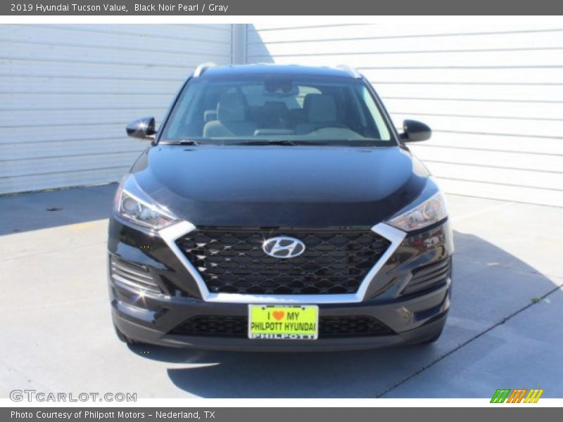 Black Noir Pearl / Gray 2019 Hyundai Tucson Value