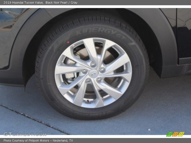 Black Noir Pearl / Gray 2019 Hyundai Tucson Value