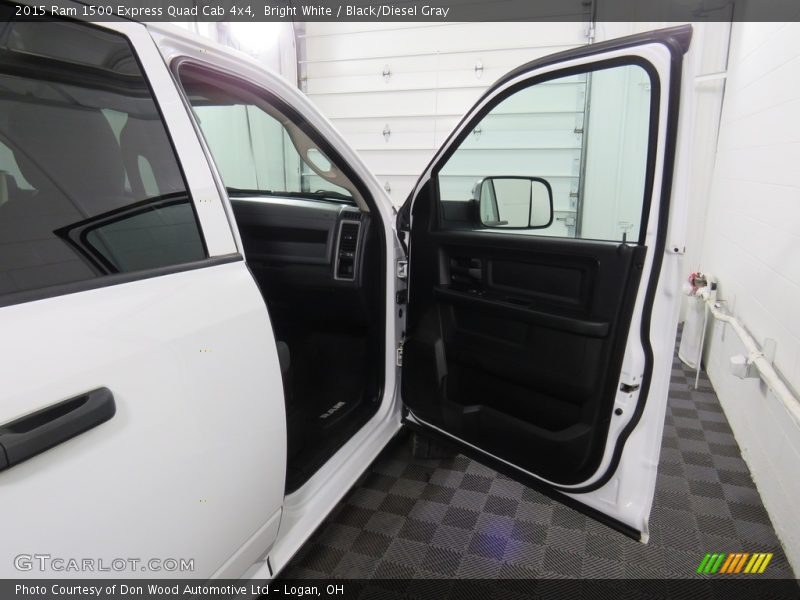 Bright White / Black/Diesel Gray 2015 Ram 1500 Express Quad Cab 4x4